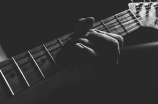 卡农单音吉他谱(学习卡农单音吉他谱，轻松玩转指弹乐趣)